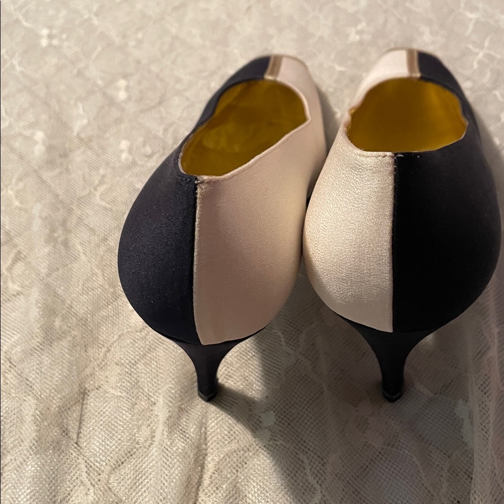 Anne Klein Navy and Cream, 3” Heels with gold accents. - Picture 3 of 7
